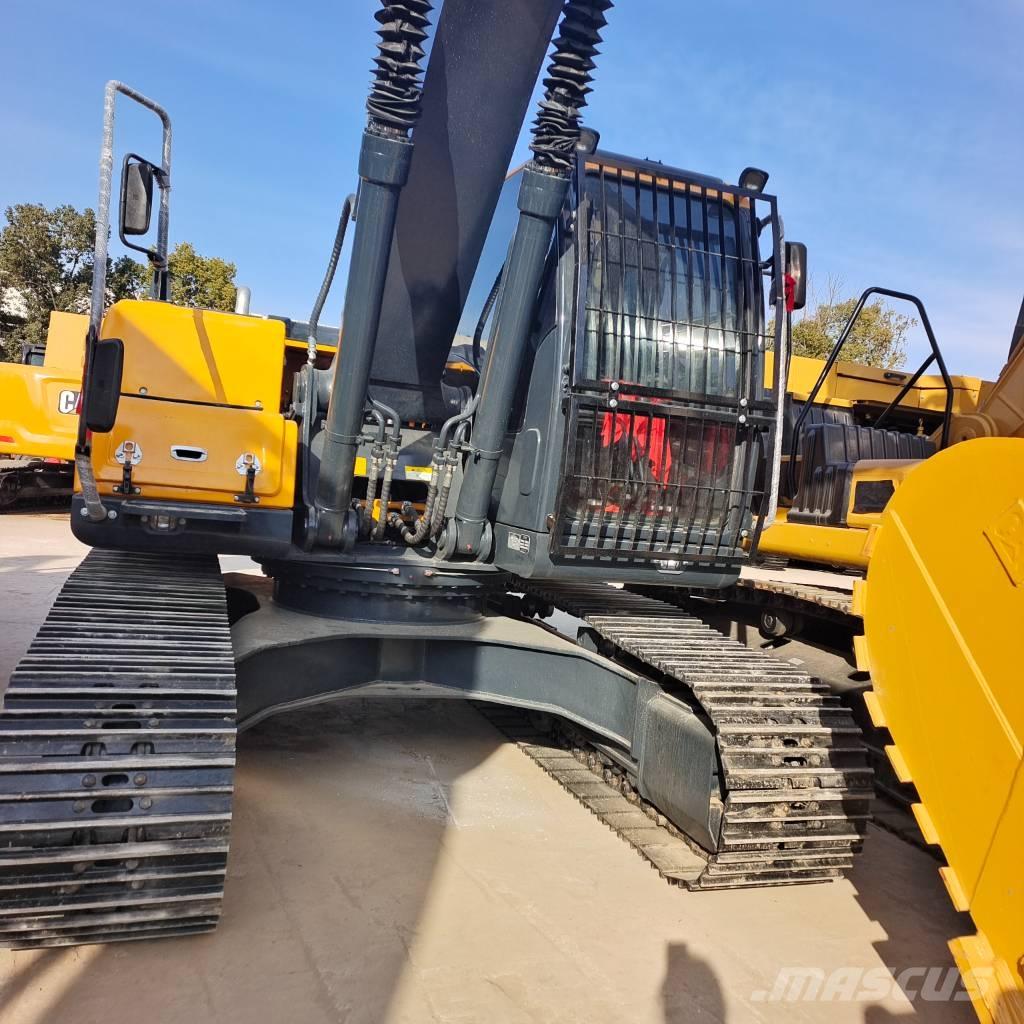 Hyundai 220LC-9T Lánctalpas kotrók