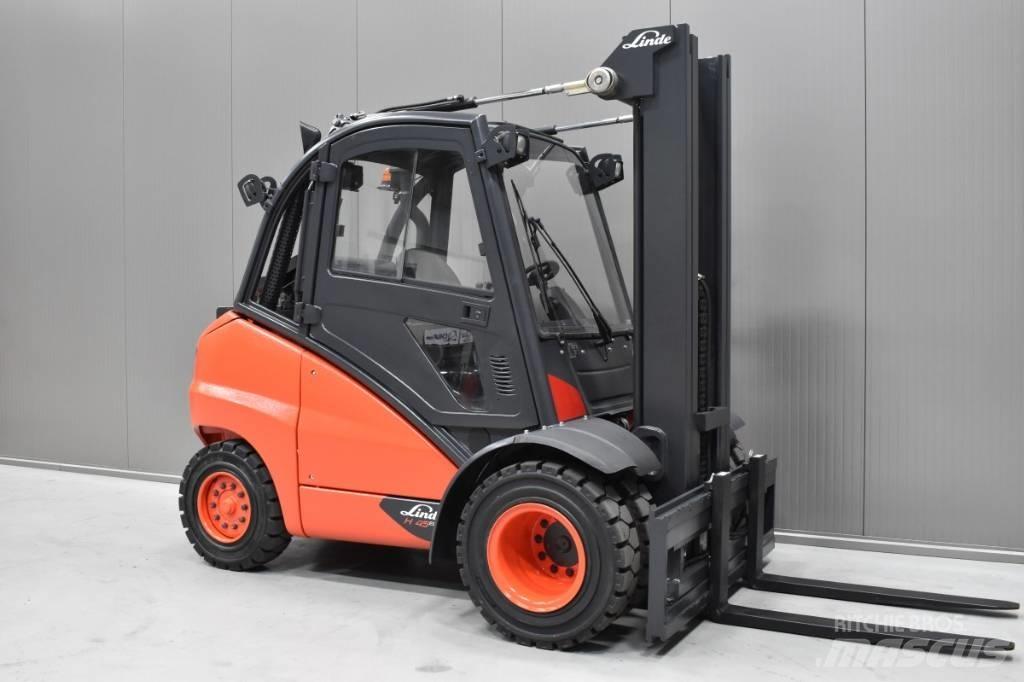 Linde H 45 T Gázüzemű targoncák