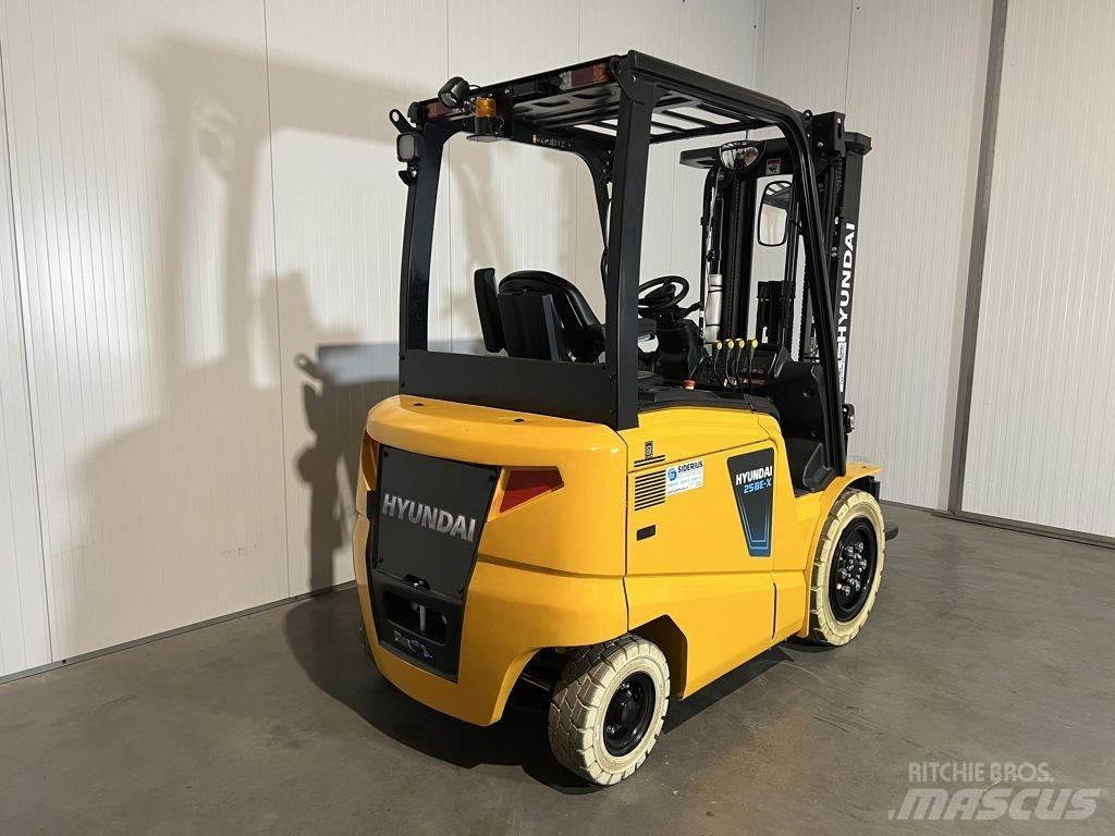Hyundai 25BE-X Elektromos targoncák