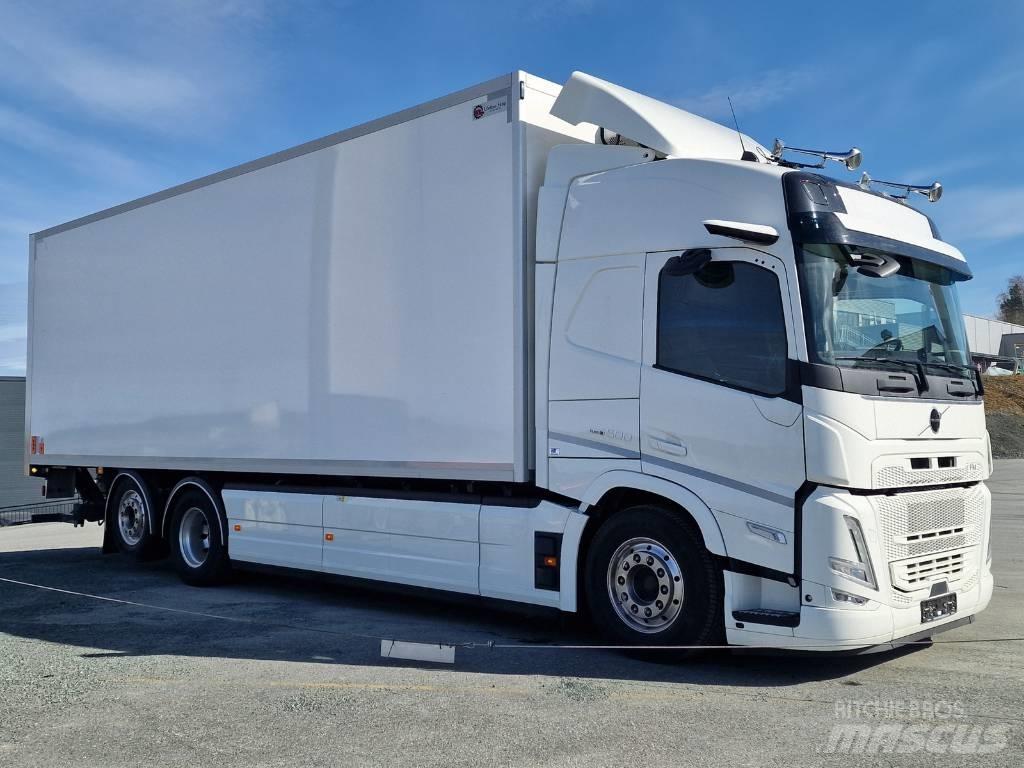 Volvo FM500 6x2 Dobozos teherautók