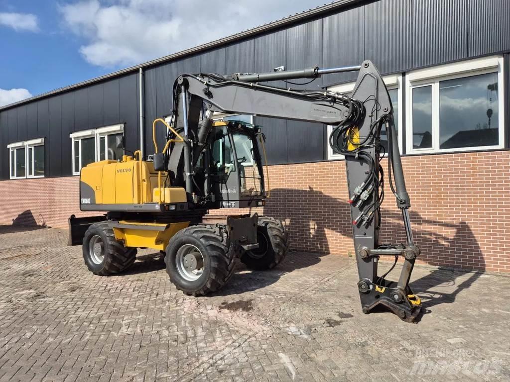 Volvo EW160C Gumikerekes kotrók