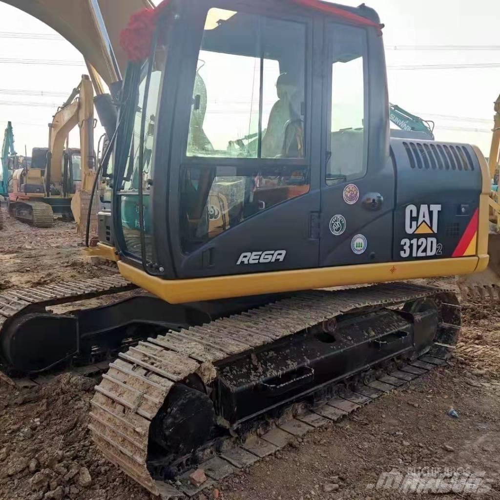 CAT 312D Lánctalpas kotrók