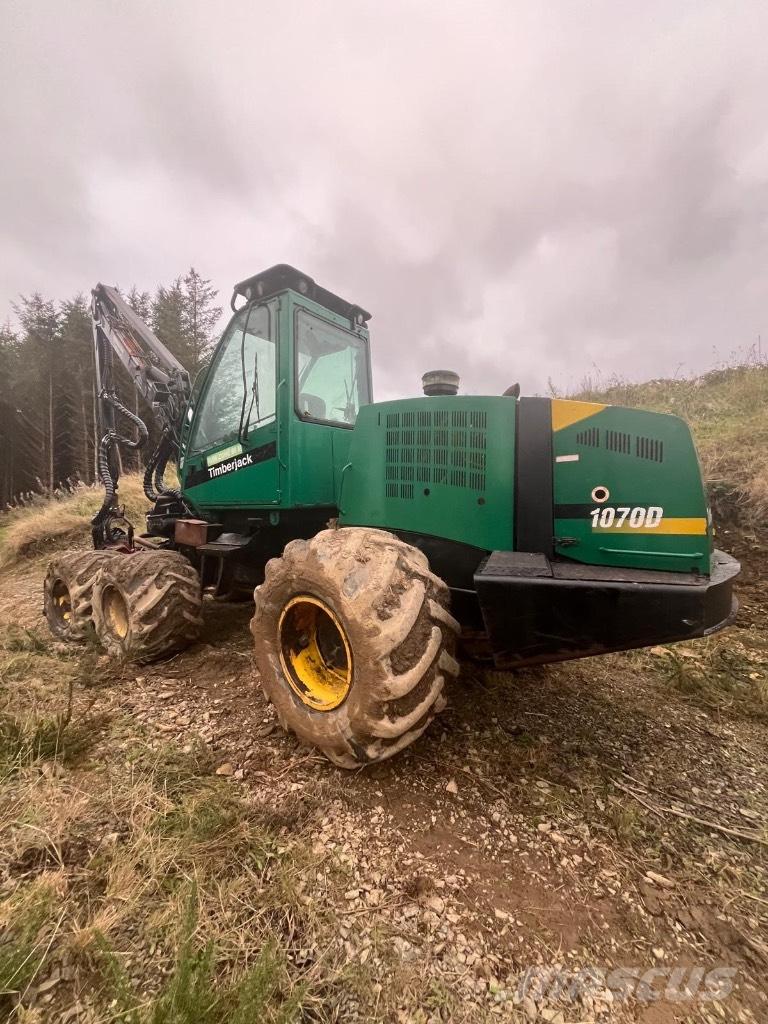 Timberjack 1070D Betakarítók