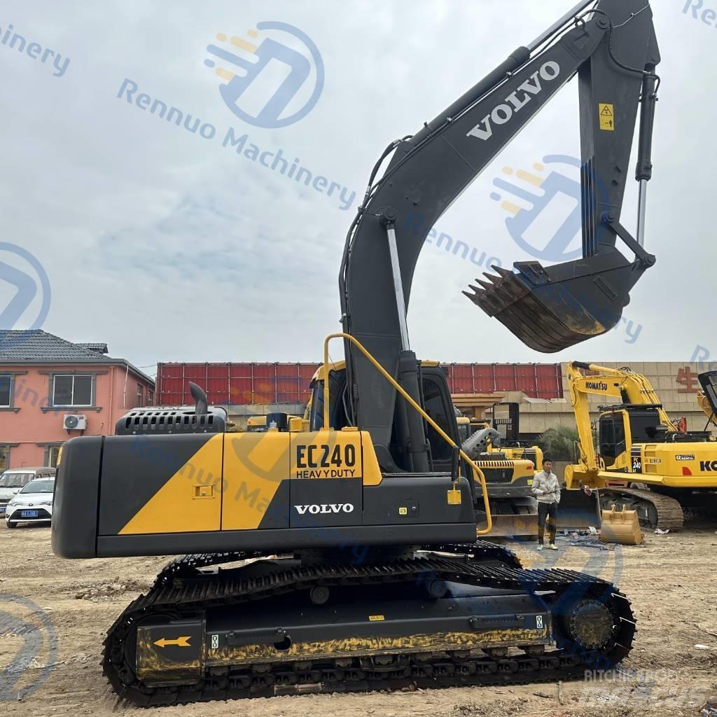 Volvo EC 240 Lánctalpas kotrók