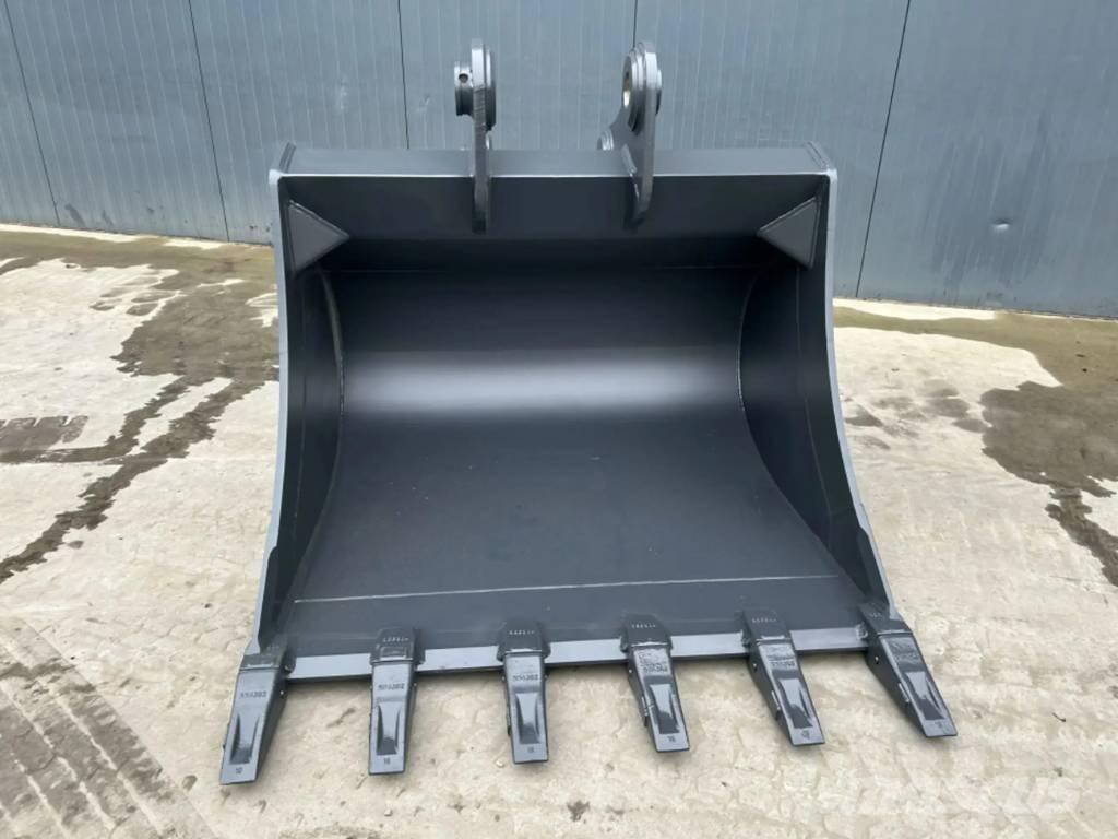 Hitachi ZX220 - 1.40m Kanalak