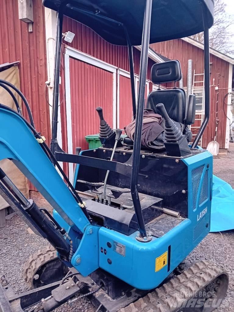  Landeer LA15HE Mini kotrók < 7t