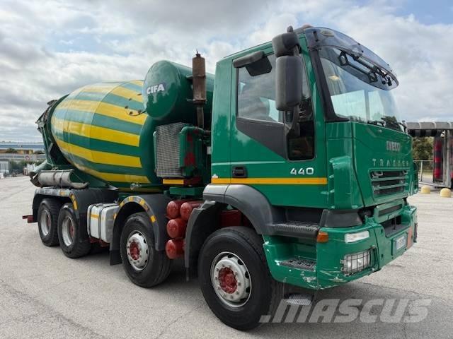 Iveco Trakker 440 Betonkeverők/Betonpumpák