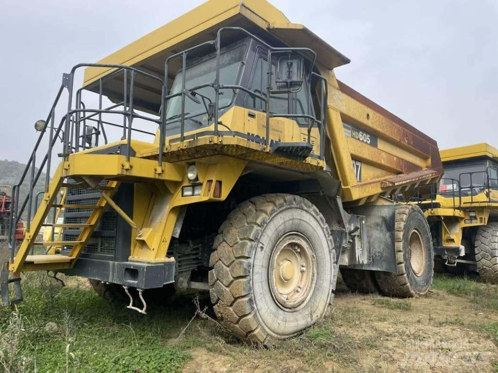 Komatsu HD 605-7 Nehézdömper