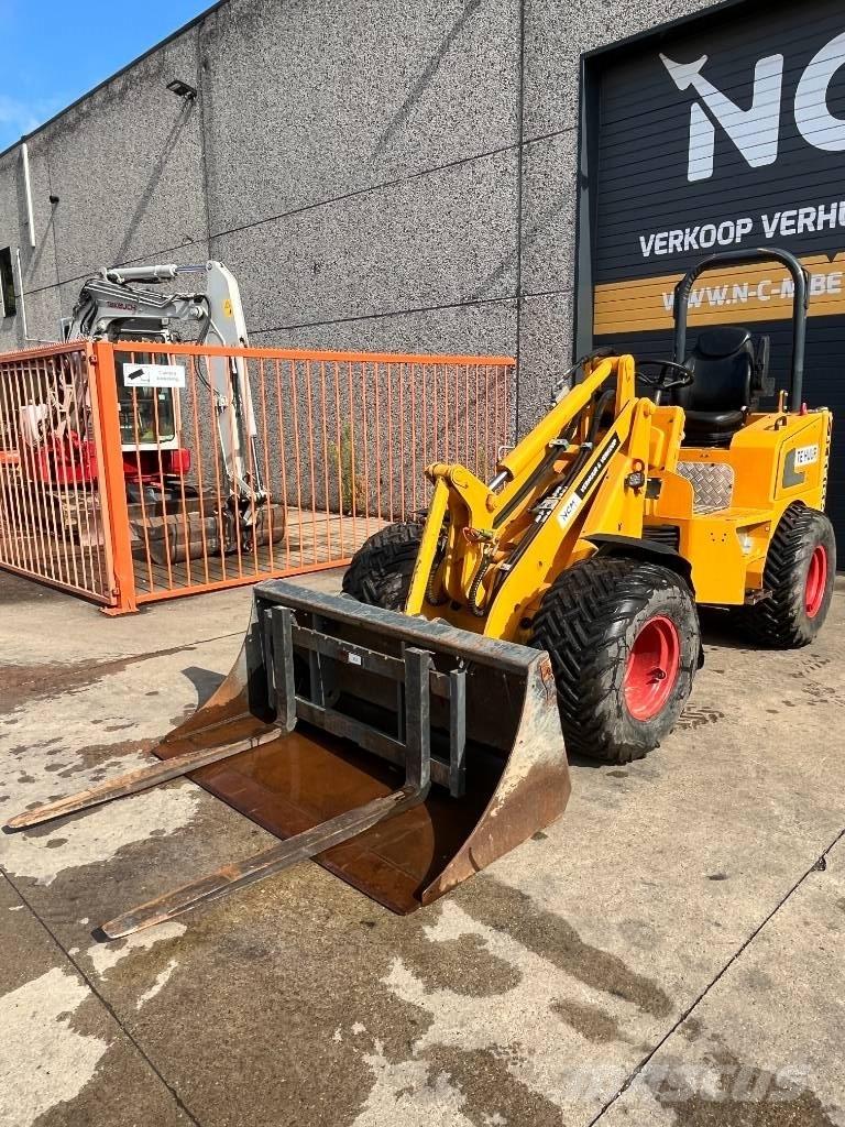 Knikmops KM 250 Gumikerekes homlokrakodók