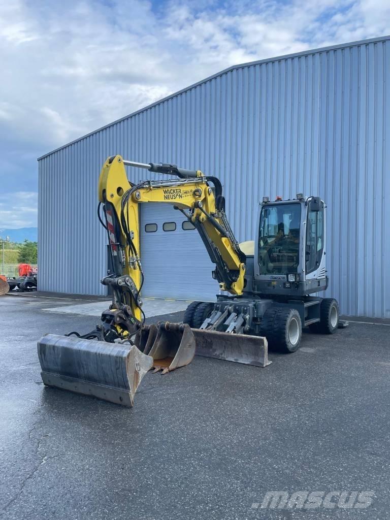 Wacker Neuson W65 Gumikerekes kotrók