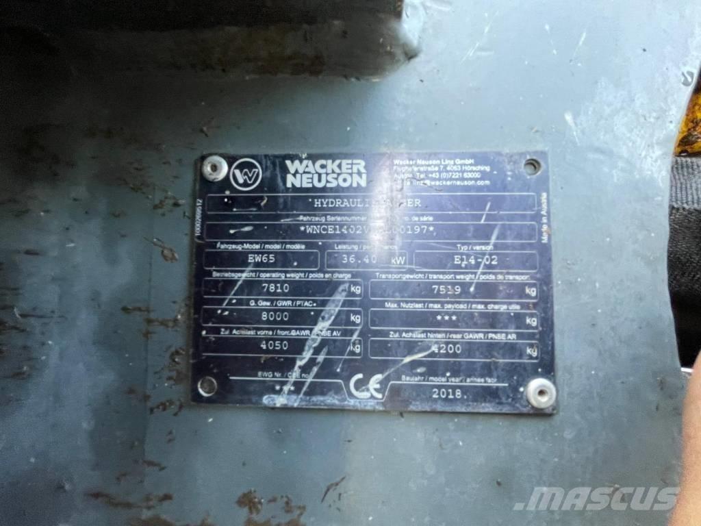 Wacker Neuson W65 Gumikerekes kotrók