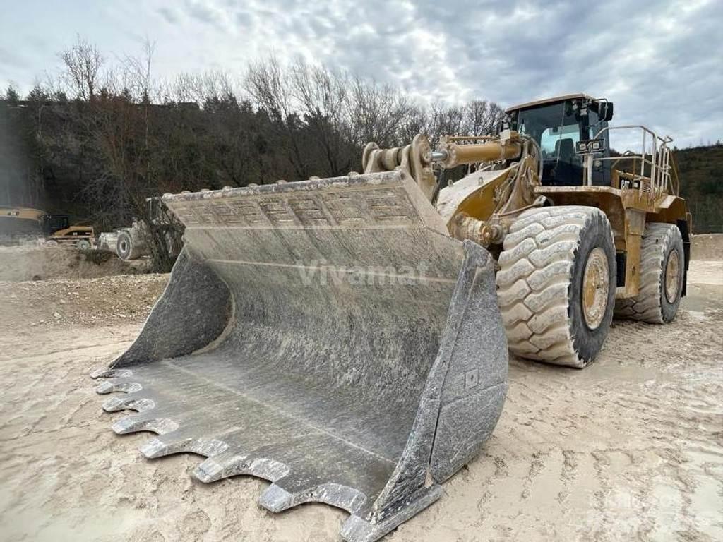 CAT 988H - Gumikerekes homlokrakodók