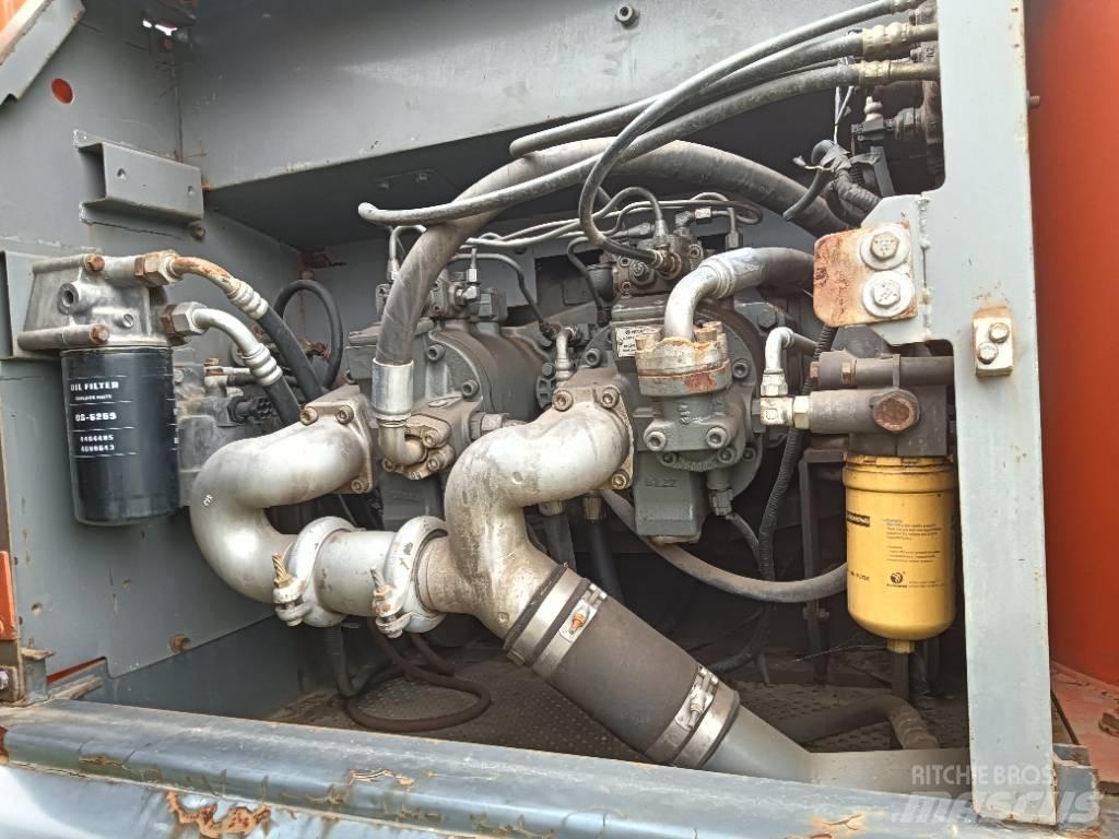 Hitachi ZX 350 Lánctalpas kotrók