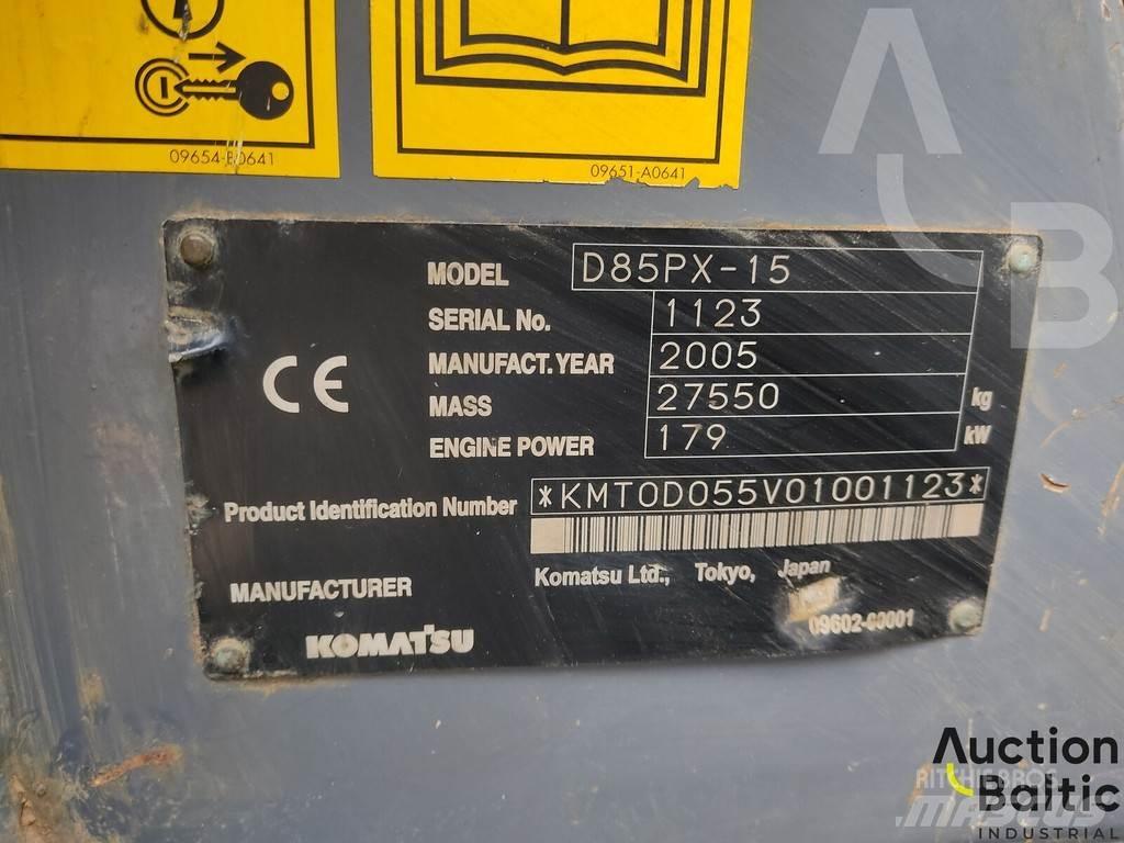 Komatsu D85PX-15 lánctalpas dózerek