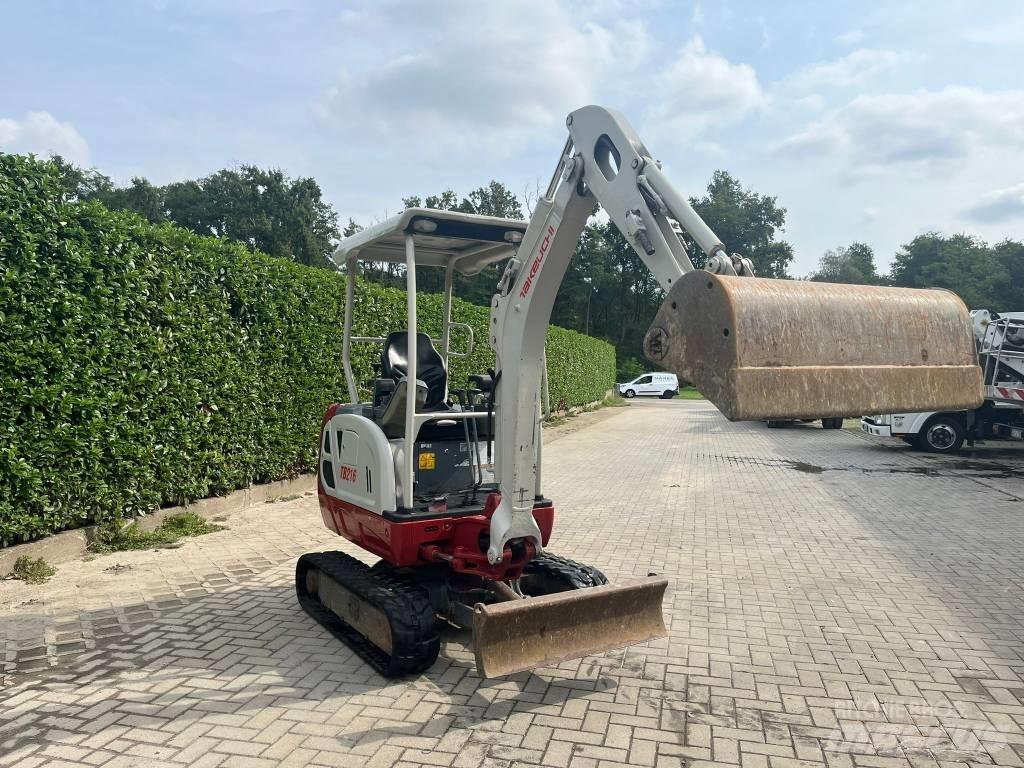 Takeuchi TB 216 Mini kotrók < 7t