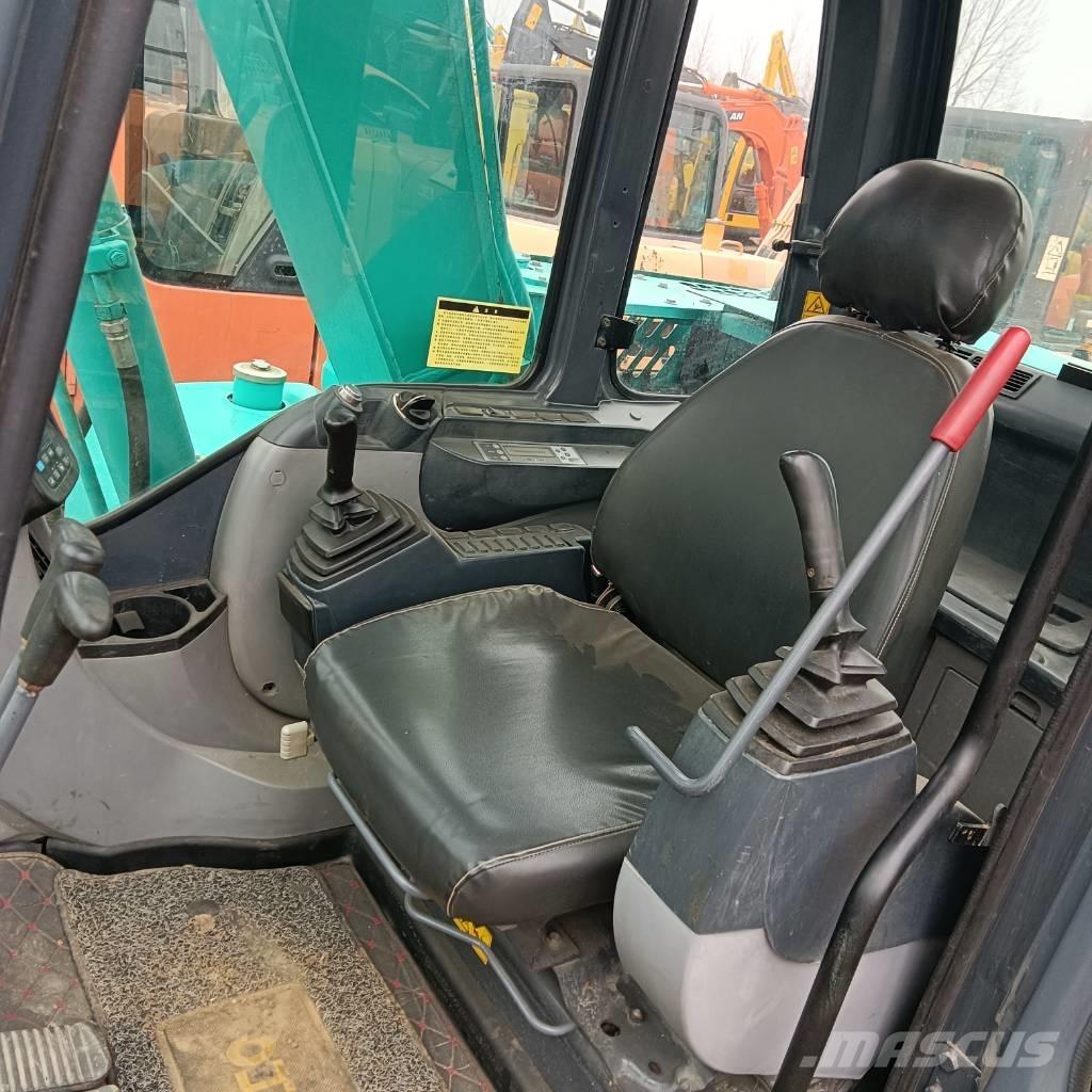 Kobelco SK75-8 Közepes (midi) kotrók 7 t - 12 t