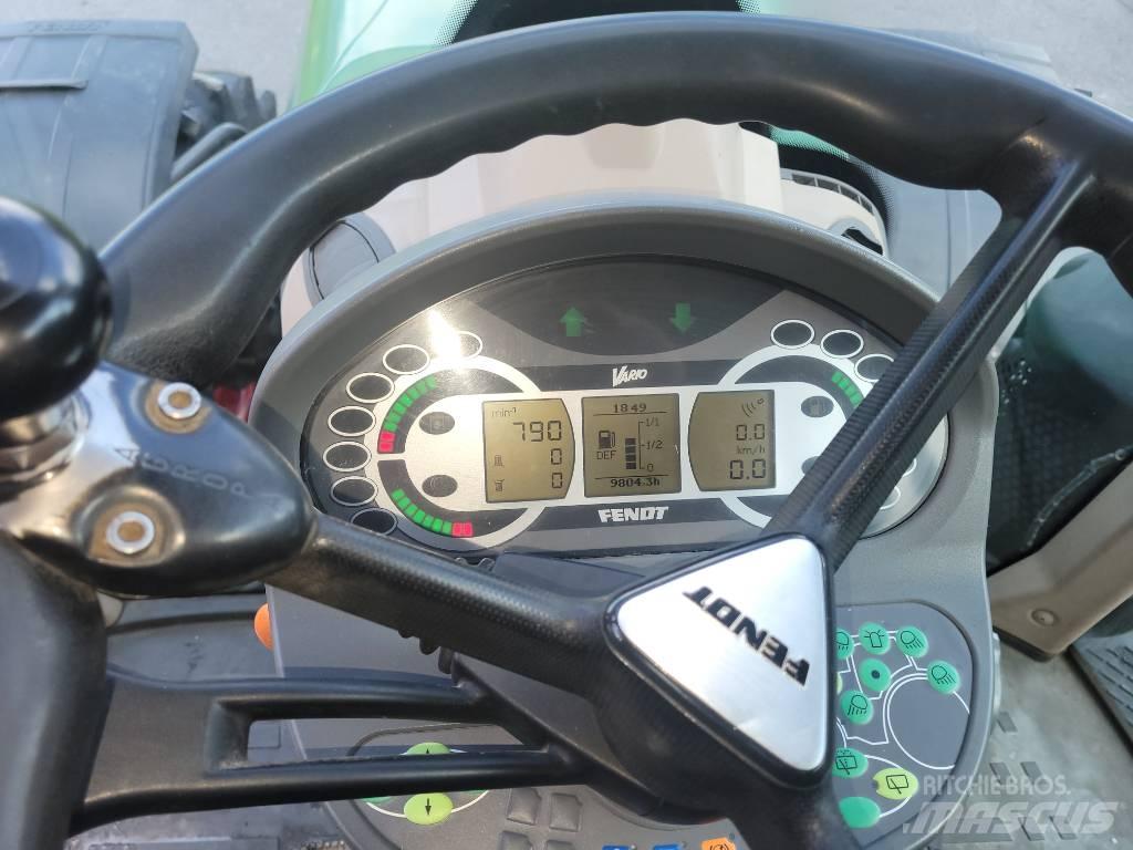 Fendt 718 Vario Traktorok