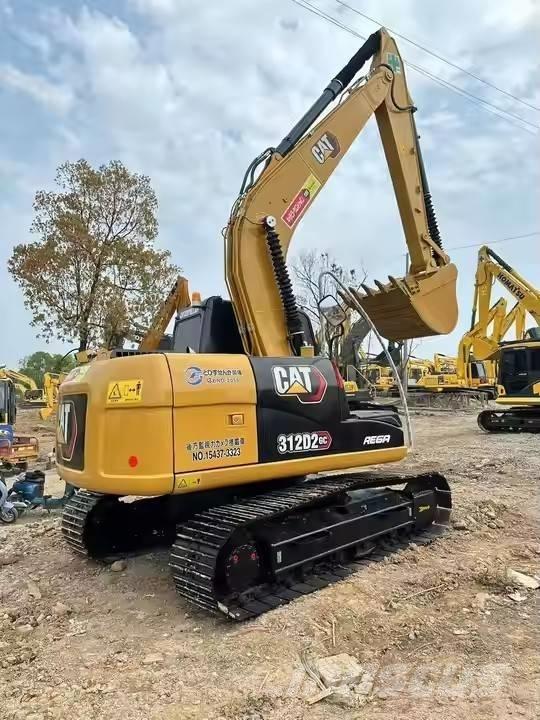 CAT 312D 2GC Lánctalpas kotrók