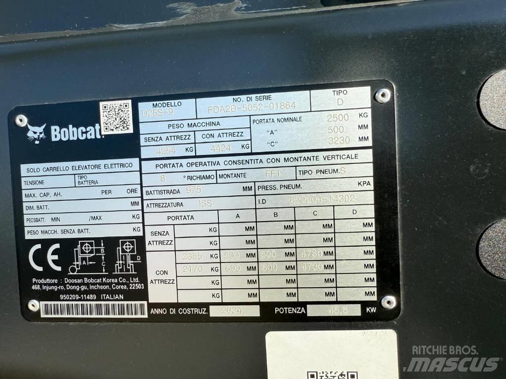 Bobcat D 25 S-9 Dízel targoncák