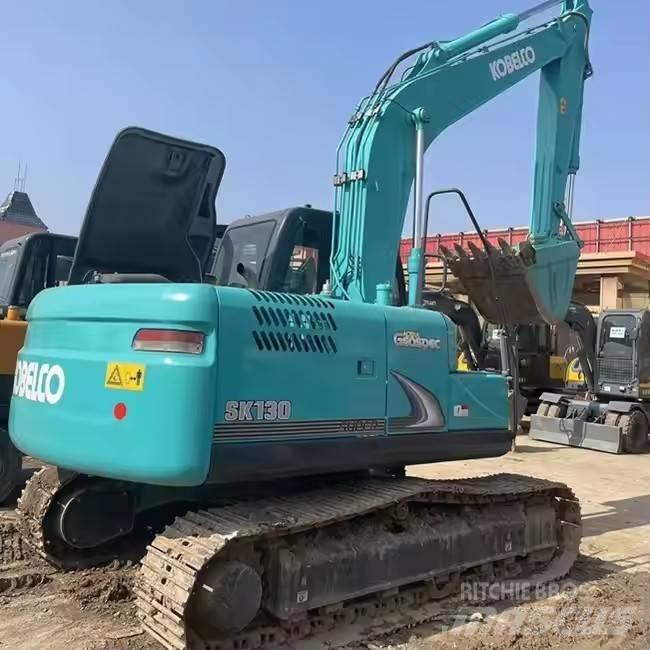 Kobelco SK 130 Lánctalpas kotrók