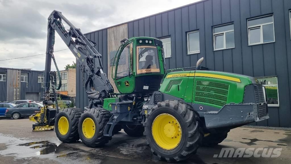 John Deere 1170 G Betakarítók