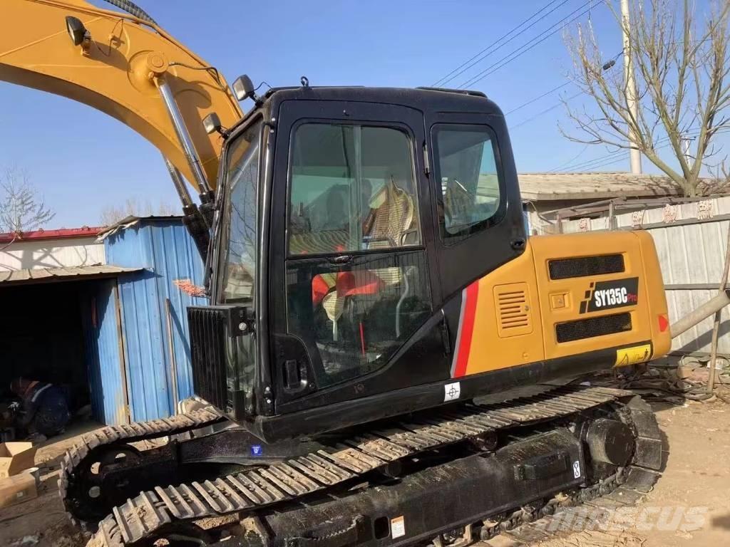 Sany SY 135 Lánctalpas kotrók