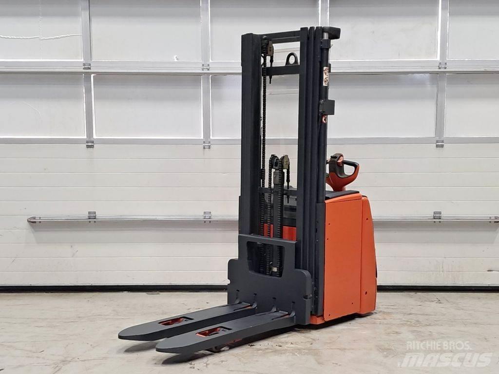 Linde L20 Gyalogkíséretű targonca