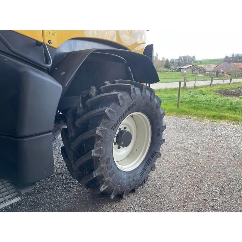 New Holland FR 700 Önjáró szecskázók