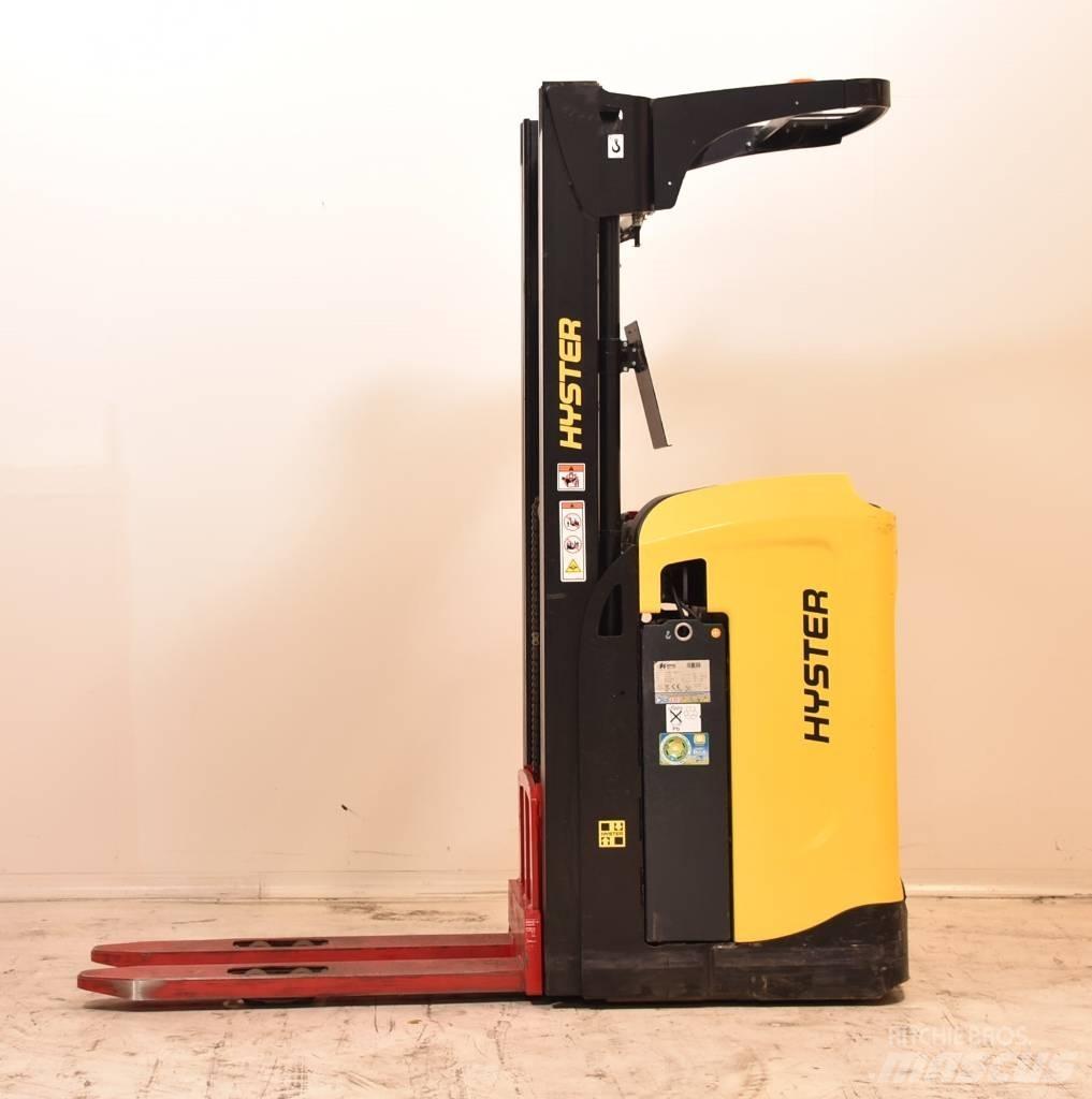 Hyster RS1.6-24 Elektromos gyalogkíséretű targoncák