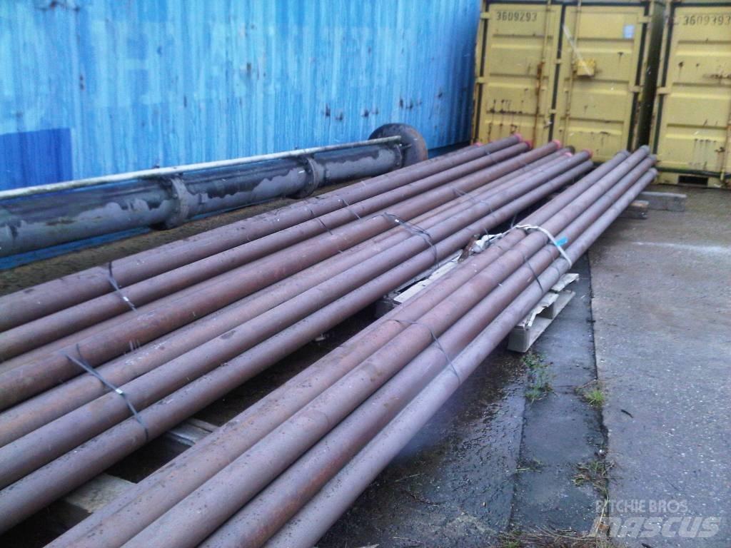  Drill pipes 32' X 4" Olaj és Gáz fúró eszközök