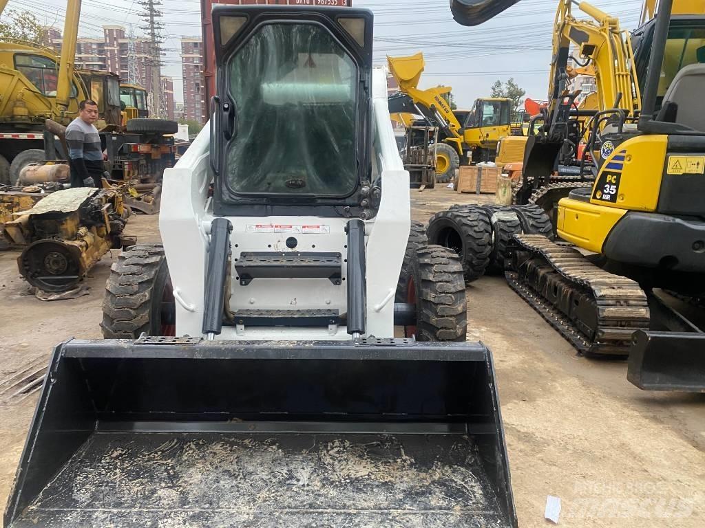 Bobcat S 300 Kompaktrakodók