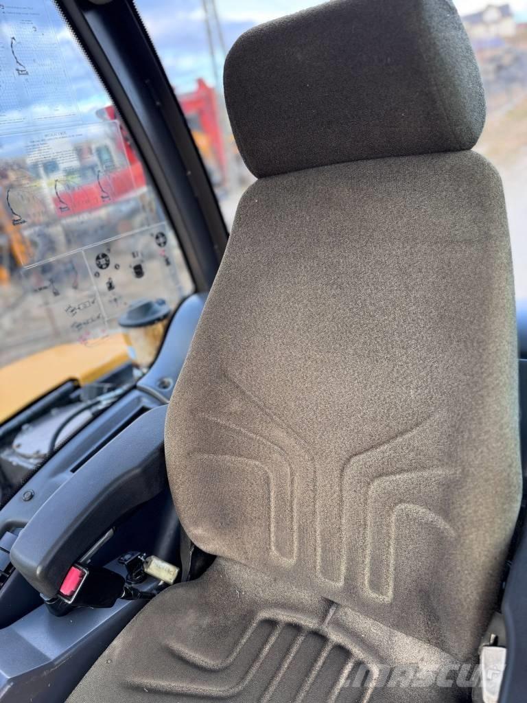 Mecalac 8 MCR Lánctalpas kotrók