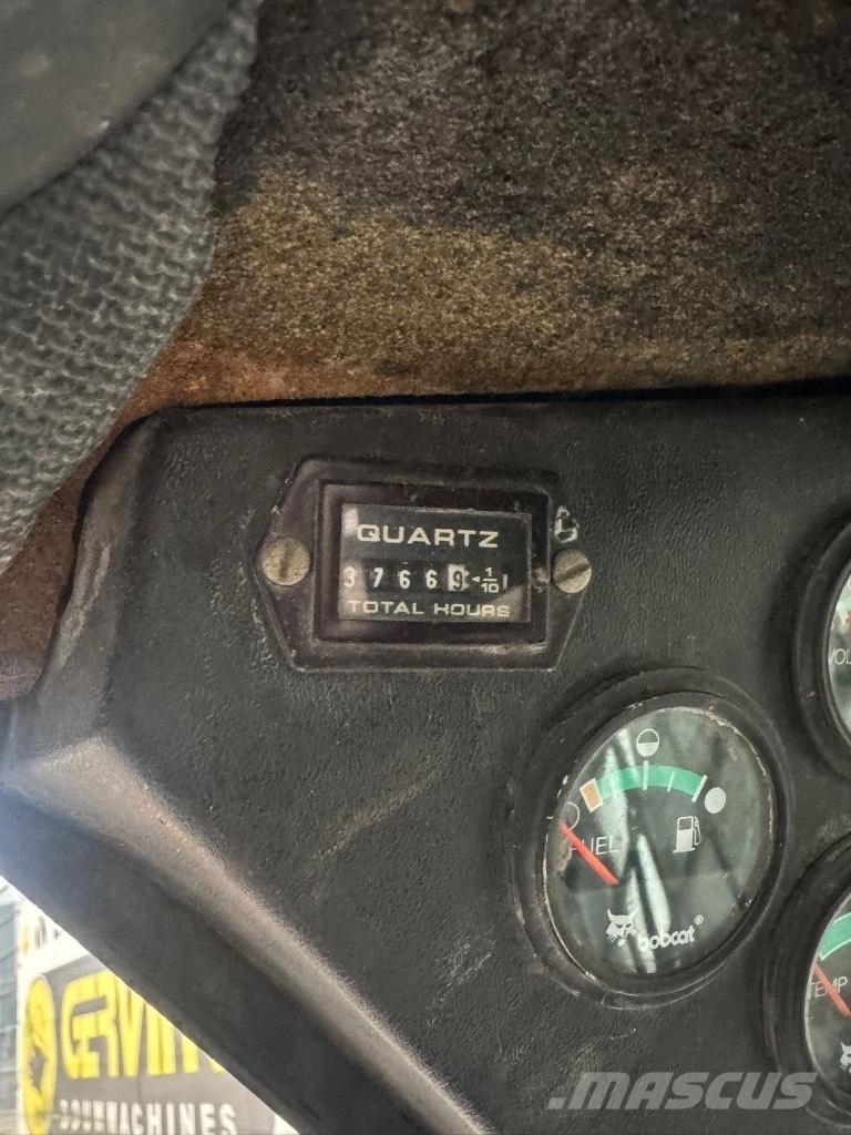 Bobcat 753 Kompaktrakodók