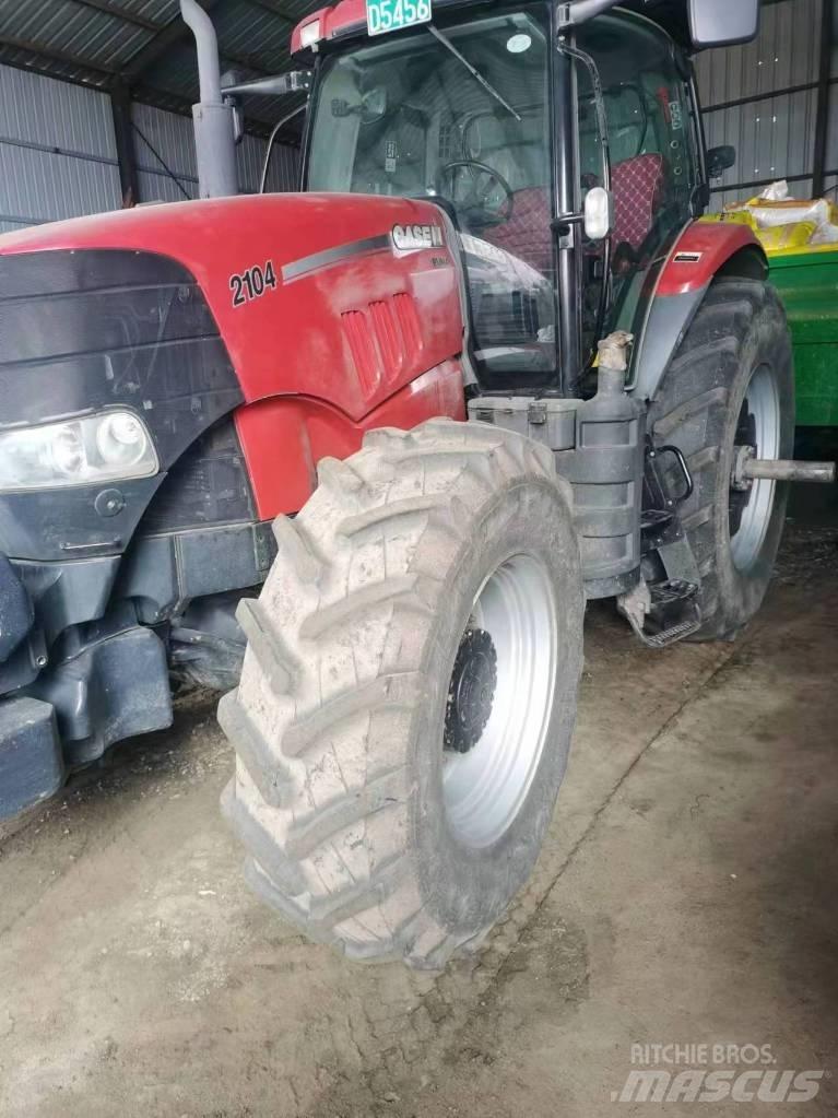 Case IH PUMA 2104 Traktorok