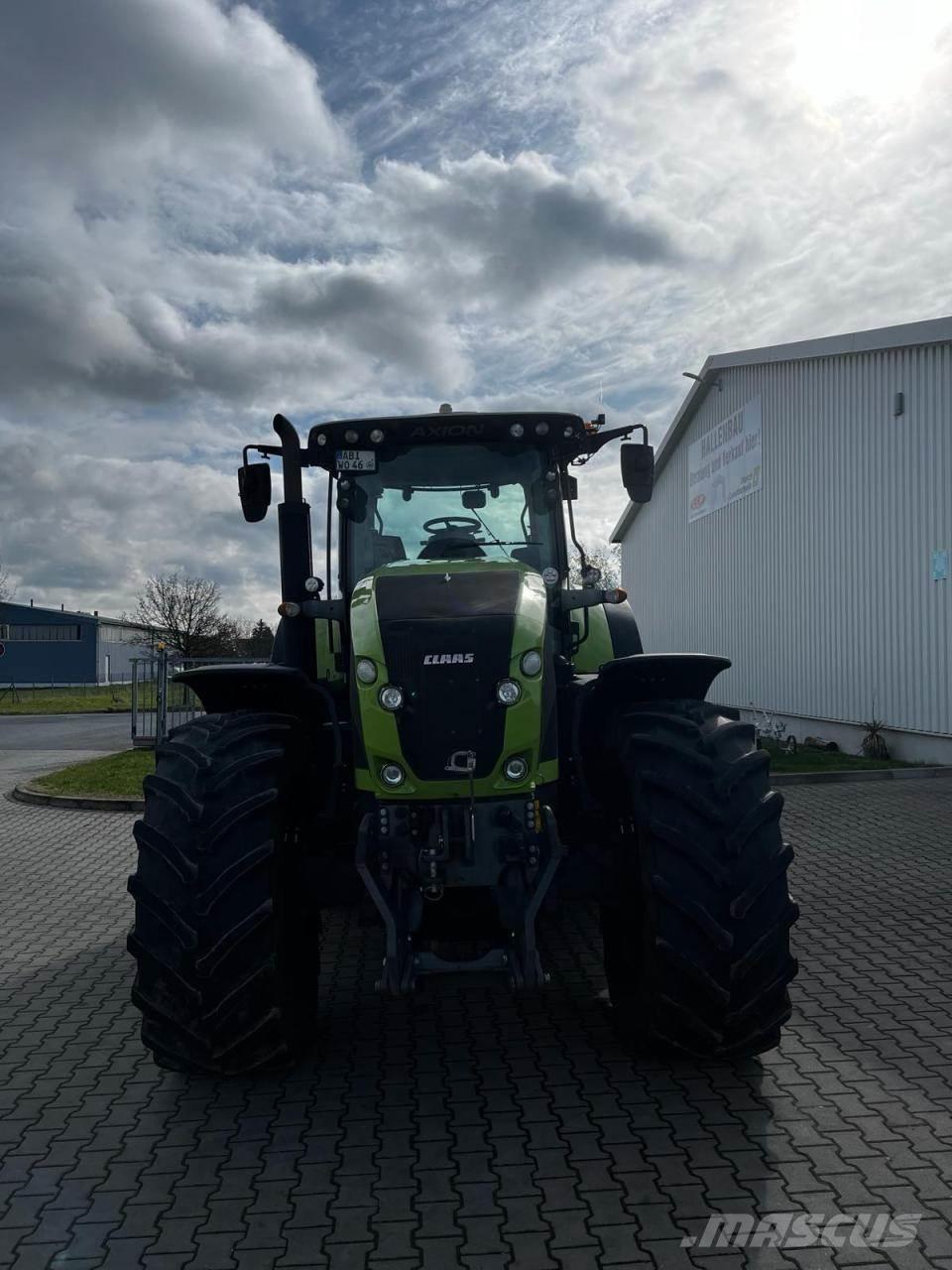 CLAAS Axion 940 Traktorok