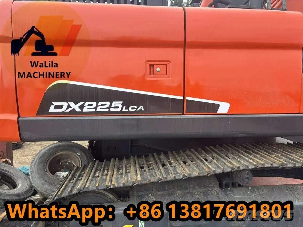 Doosan DX 225 Lánctalpas kotrók