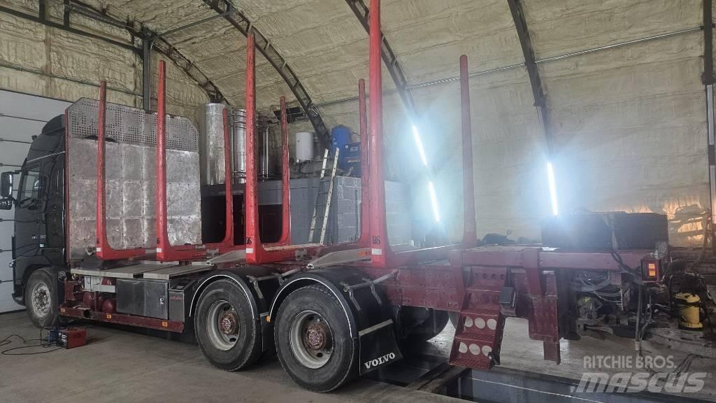 Volvo FH16 Rönkszállító teherautók