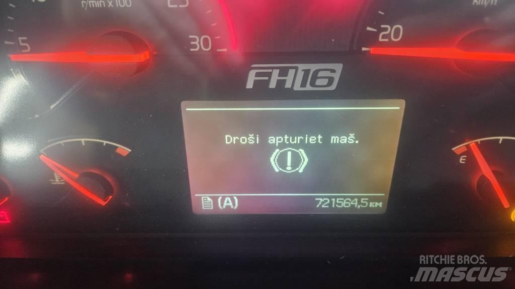 Volvo FH16 Rönkszállító teherautók