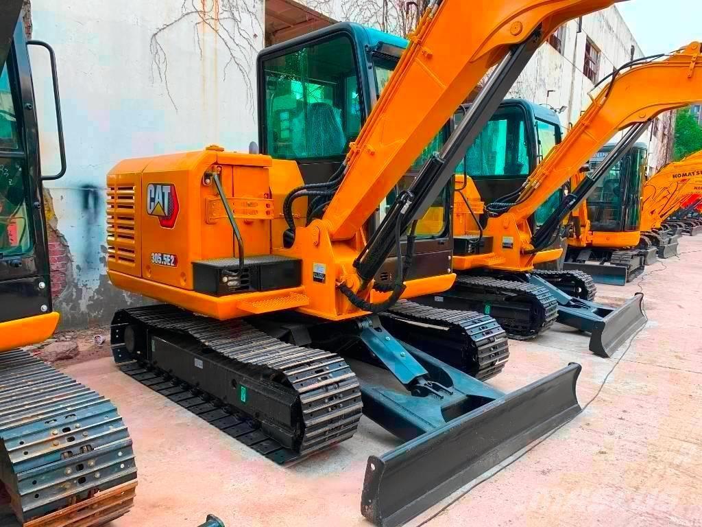 Carter 305.5E2 Lánctalpas kotrók