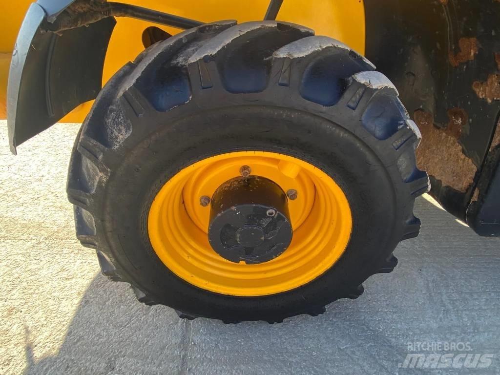 JCB 540-170 Teleszkópos rakodók