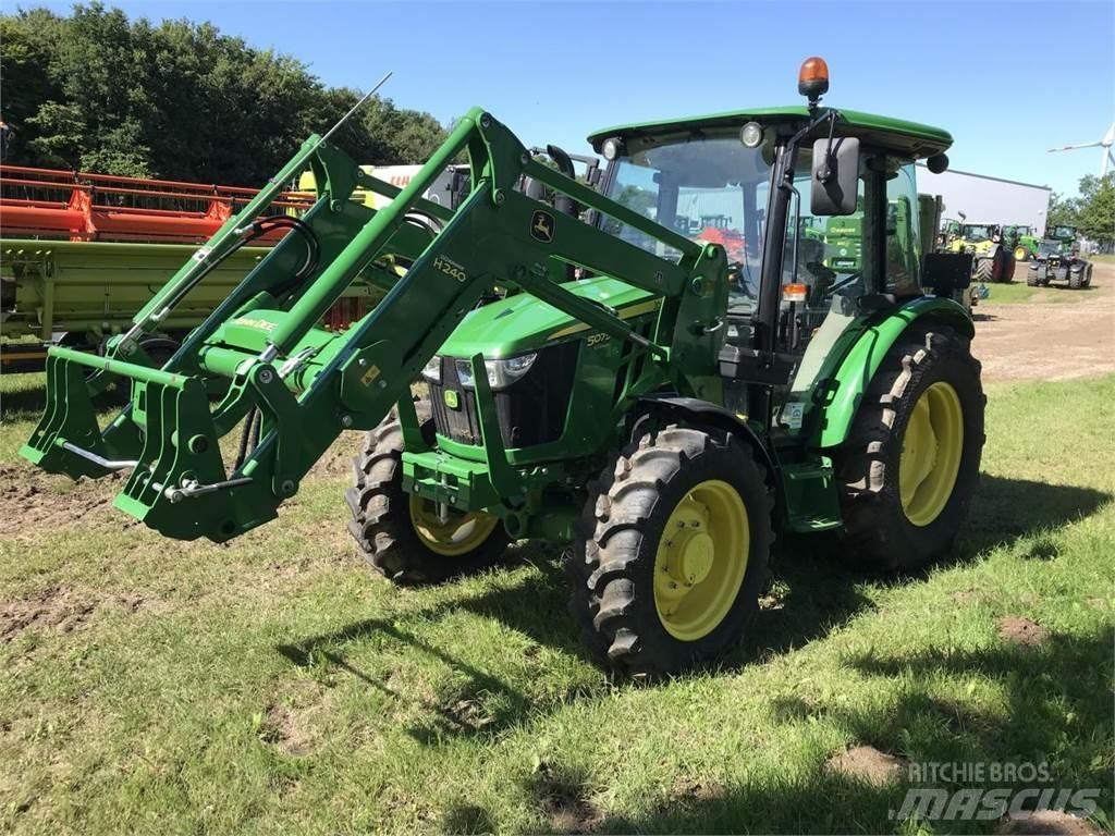 John Deere 5075E Traktorok