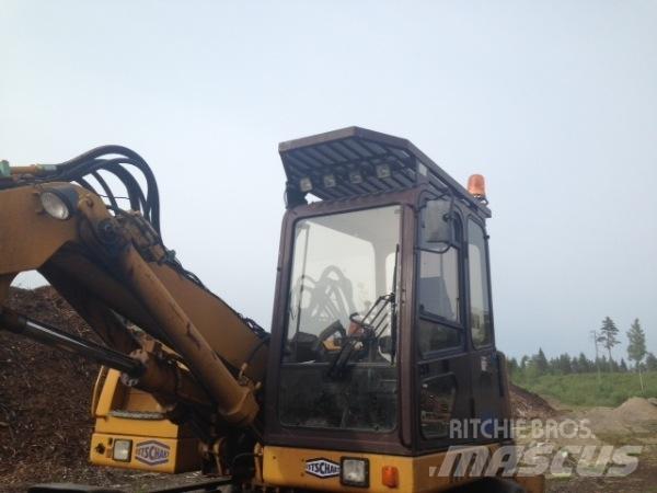 Hydrema M1500 Gumikerekes kotrók