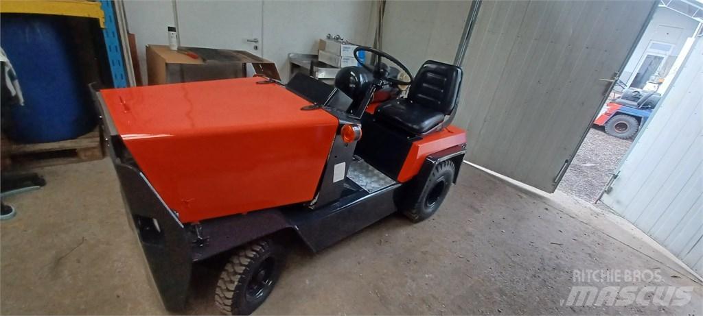Toyota 1 TG 10 Reptéri felszerelés