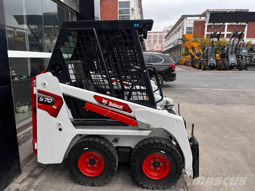 Bobcat S 70 Kompaktrakodók