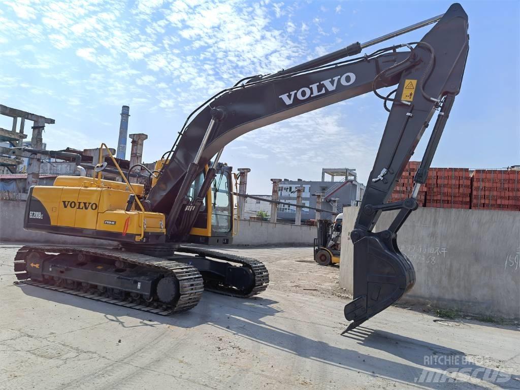 Volvo EC210B Lánctalpas kotrók