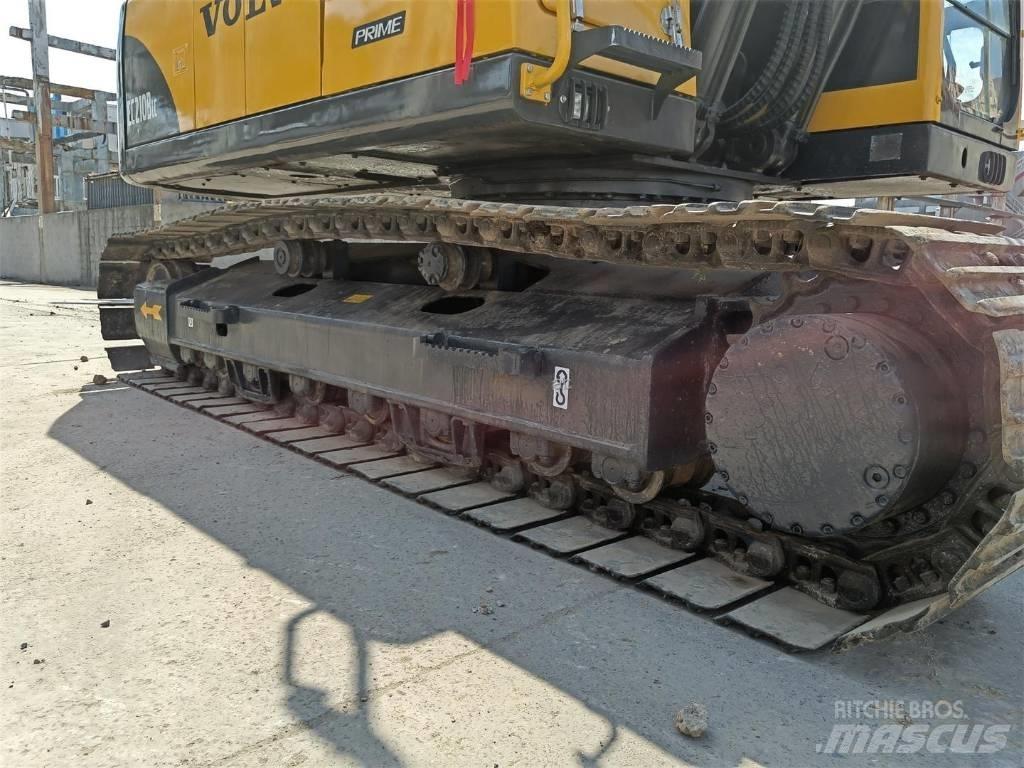 Volvo EC210B Lánctalpas kotrók