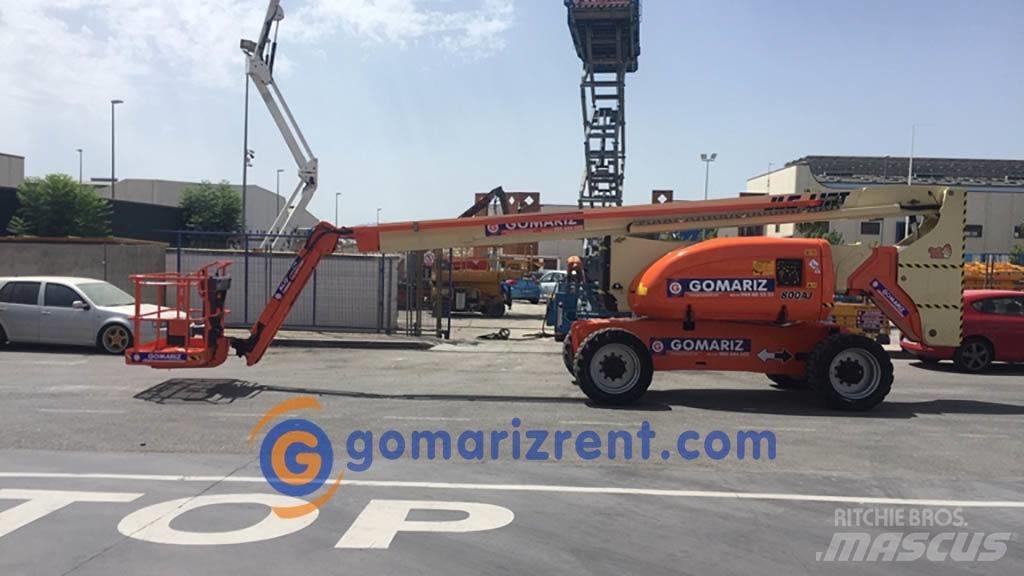 JLG 800 AJ Karos emelők