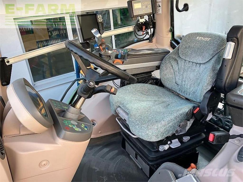 Fendt 927 vario Traktorok