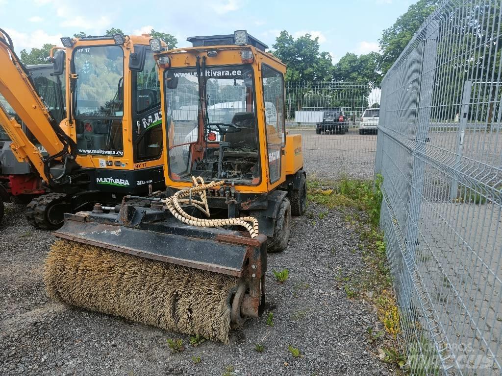 Linexa 870 Szerszámos kocsi