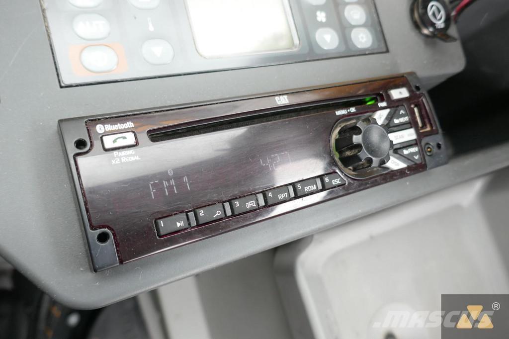 CAT 325F LCR Lánctalpas kotrók